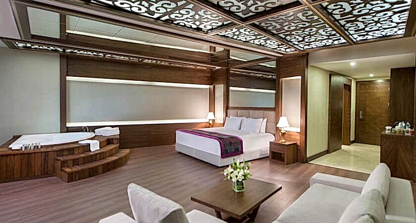 AKRONES TERMAL SPA CONVENTİON SPORT HOTEL